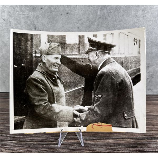 Hitler Greets Mussolini At Train Photo