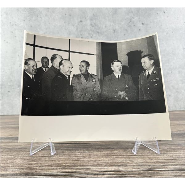 Adolf Hitler Summit Meeting Photo