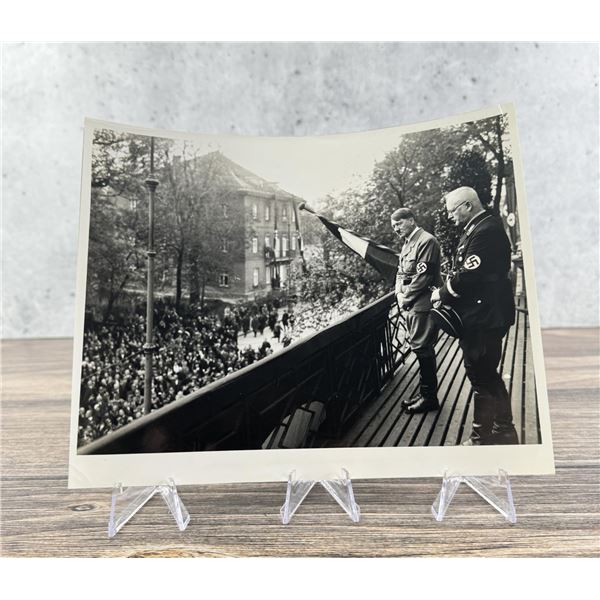 Adolf Hitler Franz Schwarz Brown House Photo