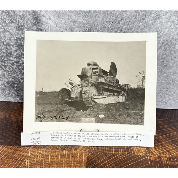 WWI WW1 US Army Renault France Photo