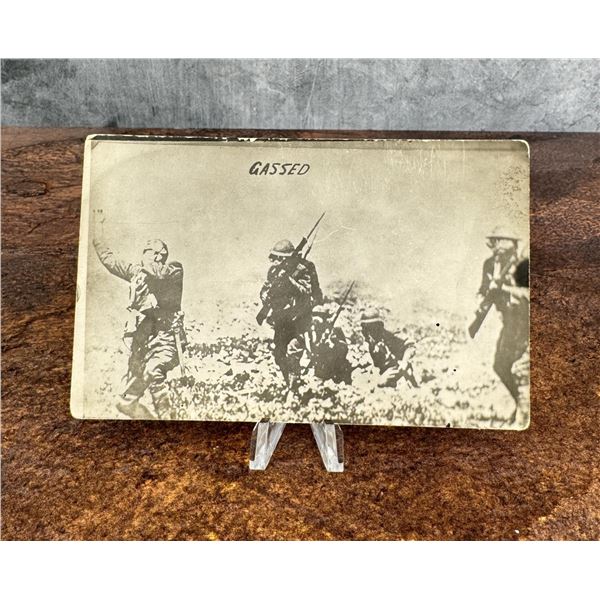 WWI WW1 Infantry Getting Gassed Postcard
