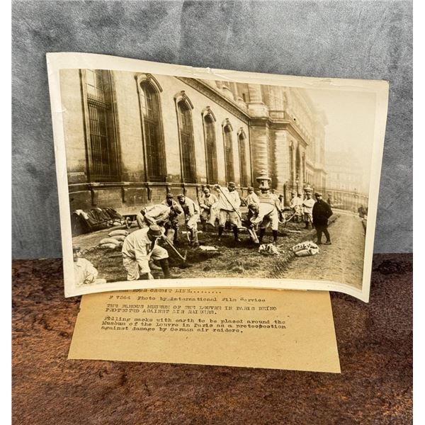 WWI WW1 Louvre Paris Protects from Air Raids Photo