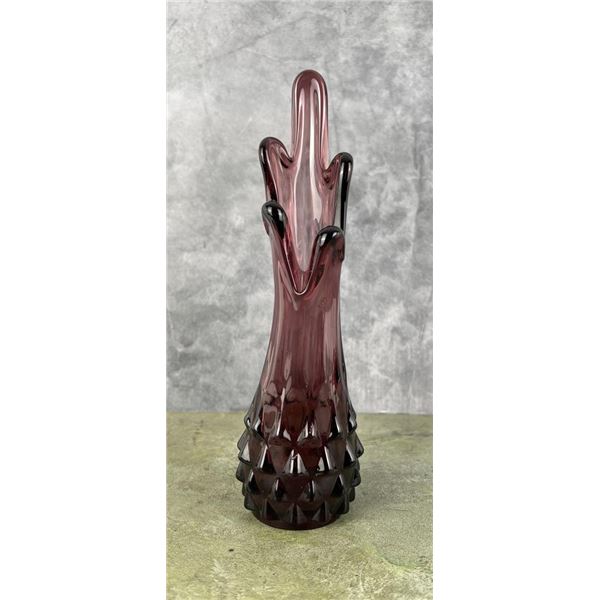 Mid Century LE Smith Swung Art Glass Vase