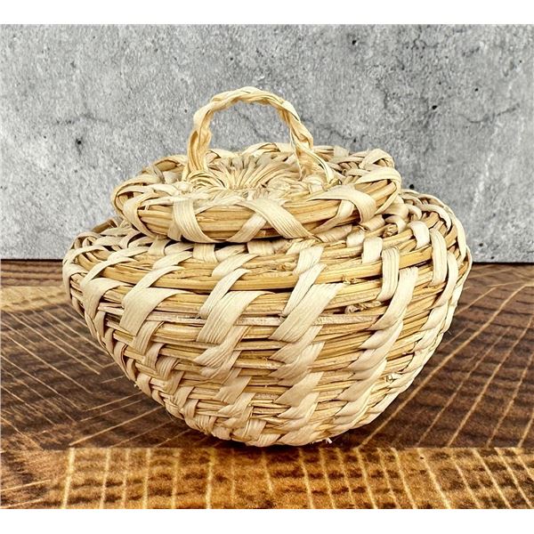 Papago Native American Indian Basket