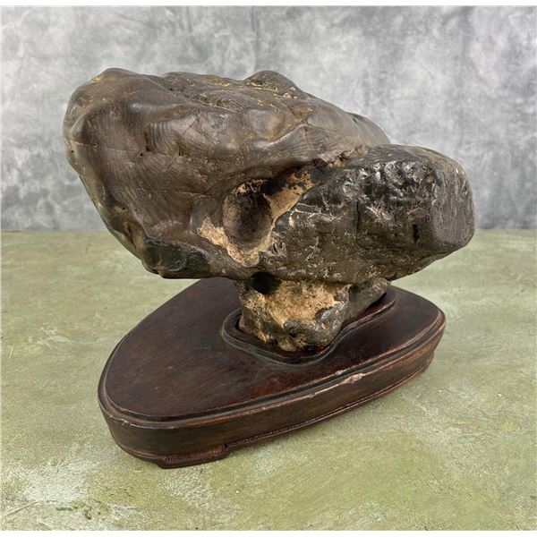 Chinese Suiseki Scholar Rock Viewing Stone