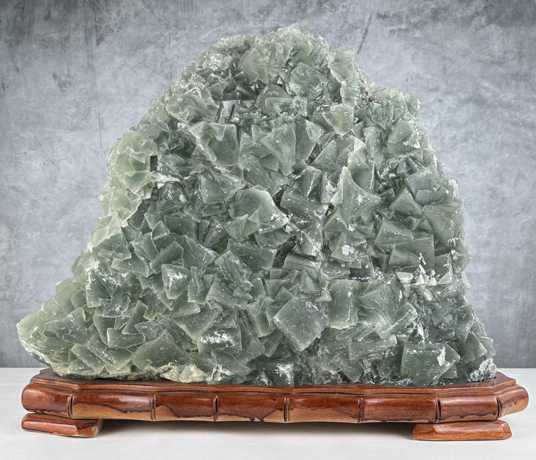 De’an Fluorite Cluster – Green and Purple UV Reactive, Jiangxi Province, China
