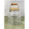 Image 4 : Antique Country Store Pickle Barrel Jar