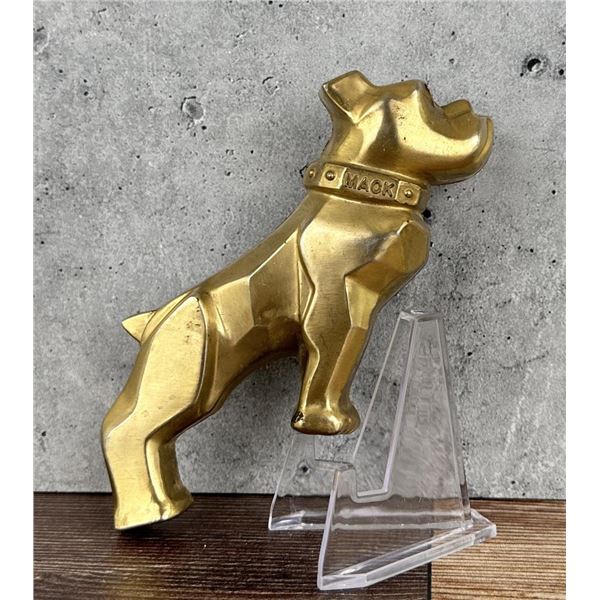 Mack Truck Metal Bulldog Fender Emblem 4mr2157