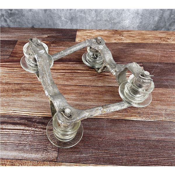 Antique Case Span Bracket Insulator