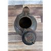 Image 4 : Wagner Ware Cast Iron Tea Pot Kettle