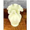 Image 4 : Fenton Glass Yellow Custard Ruffled Vase