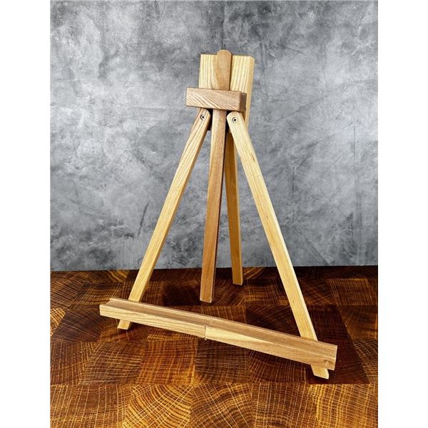 Folding Wood Easel