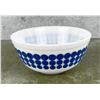 Image 2 : Pyrex Blue Dot Mixing Bowl