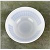 Image 3 : Pyrex Blue Dot Mixing Bowl