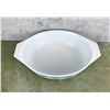 Image 3 : Pyrex Snowflake Casserole 045