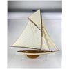 Image 9 : Antique Wood Pond Boat