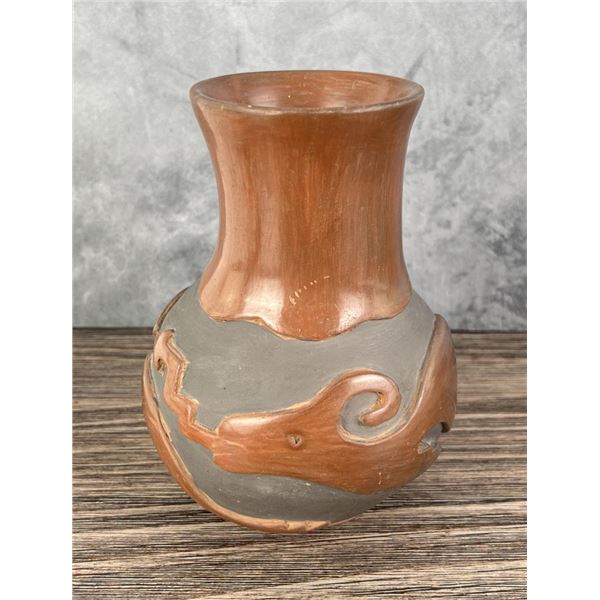 Dan & Billie Tafoya Santa Clara Pueblo Indian Pot