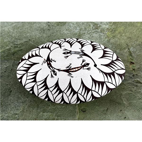 Pat Iule Acoma Pueblo Mimbres Indian Pot