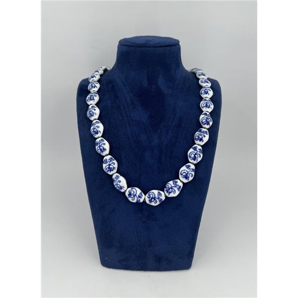 Antique Chinese Blue White Porcelain Necklace