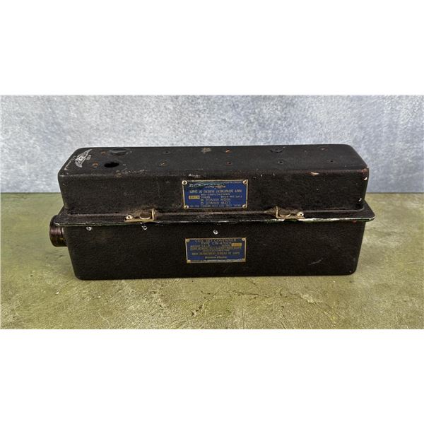 WW2 RU-17 Aircraft Radio Coil Set Container