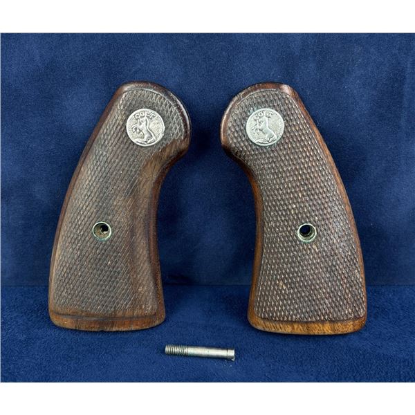 Colt Shooting Master .38 Revolver Pistol Grips