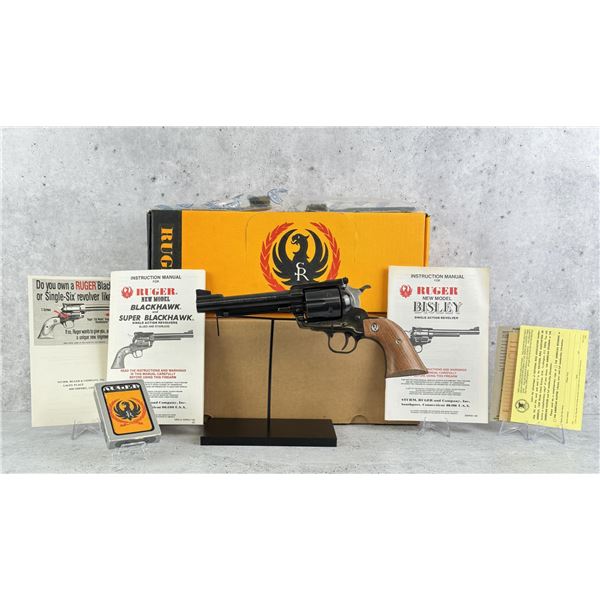 Ruger New Model Super Blackhawk .44 Pistol