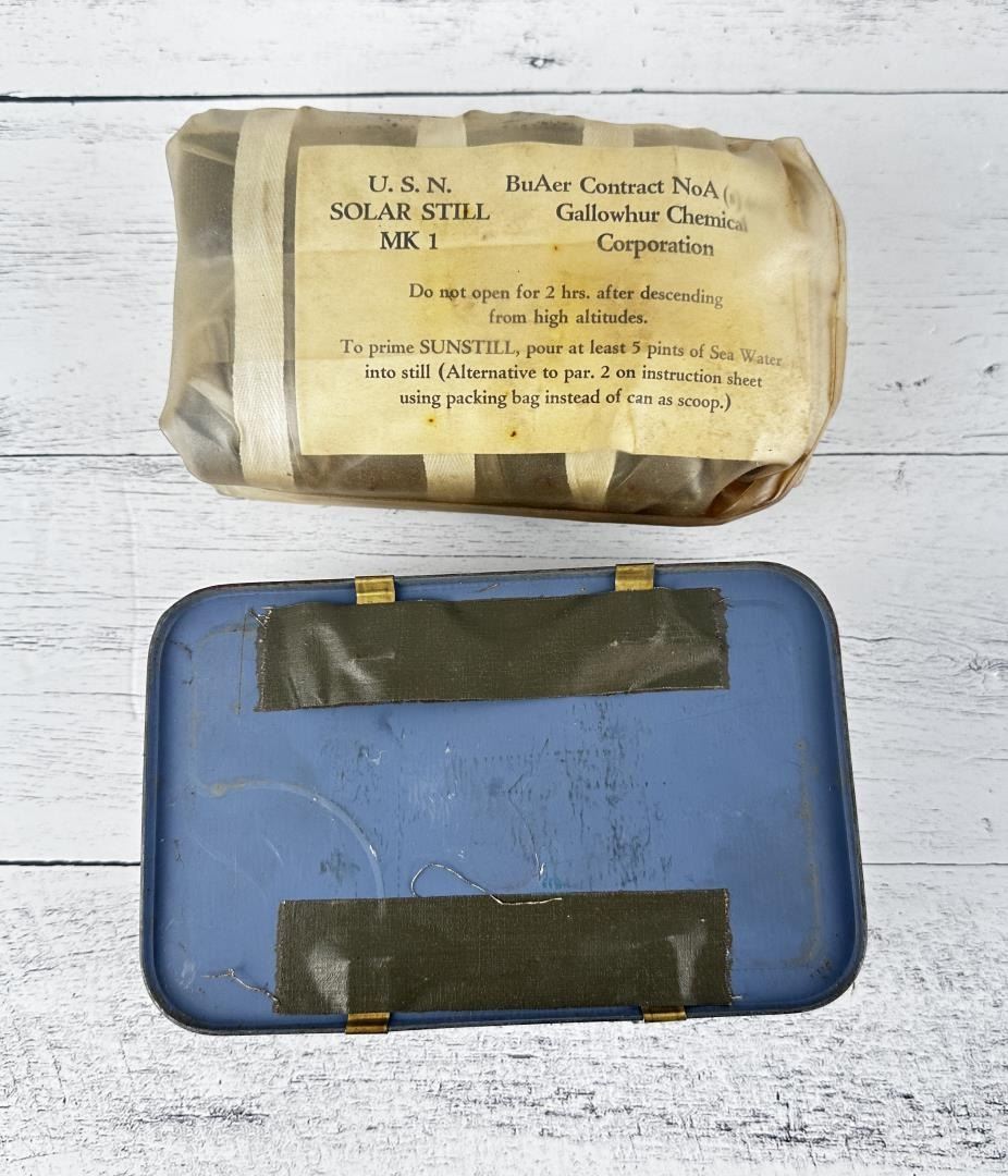 WW2 US Navy Pilot Solar Still Life Raft Kit