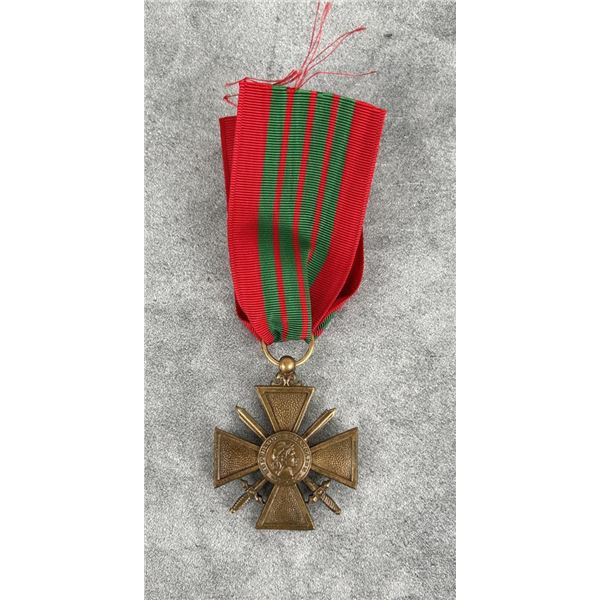WW2 French Croix de Guerre Medal