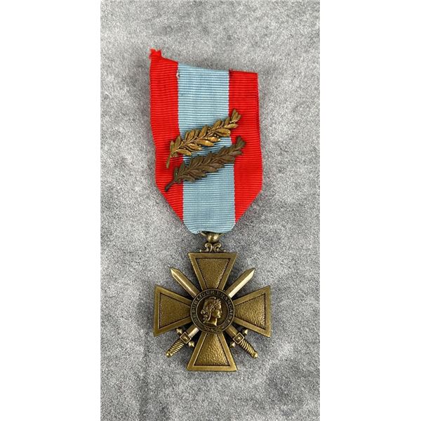 WW2 French Croix de Guerre Medal