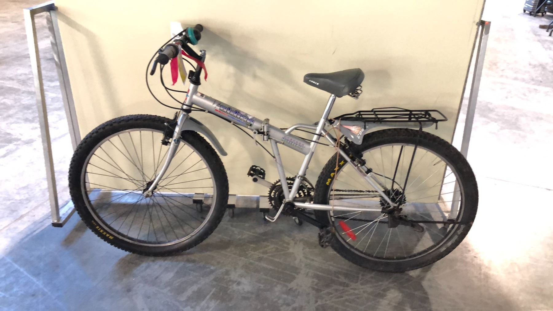 Corex Mtb SILVER COREX FOLDING 21 SPEED MOUNTAIN BIKE - Able Auctions