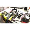 Image 1 : MISCELLANEOUS TOOLS INCL POWER IT! LI-ION BATTERY GENERATOR, FLOOR JACKS (NO HANDLES),