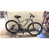 Image 2 : GREY TREK MARLIN 5 FRONT SUSPENSION, 21 SPEED MOUNTAIN BIKE