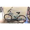 Image 1 : GREEN SPORTEK RIDGERUNNER 18 SPEED SOLID BIKE