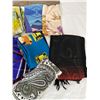 Image 2 : Scarf Collection