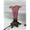 Image 2 : 2 Vintage Floral Lamps