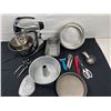 Image 1 : Assortment of Baking Supplies