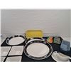 Image 1 : Assorted Kitchenware
