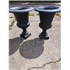 Image 1 : 2 Large Fiberglass Planters