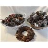 Image 1 : Christmas Basket Decorations