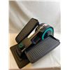 Image 1 : Cubii Under Desk Elliptical
