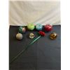 Image 1 : Glass and Ceramic Decor