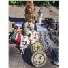 Image 2 : Large Tote Assorted Christmas Decorations & Decor