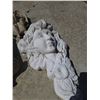 Image 3 : Assorted Fence Decor
