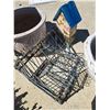 Image 4 : 2 Ceramic Planters & Bird House Decor