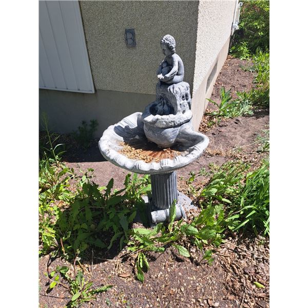 Concrete Bird Bath
