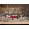 Image 1 : Assorted Christmas Decor