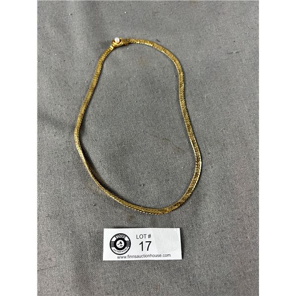18" Gold Necklace w/ Pearl Clasp