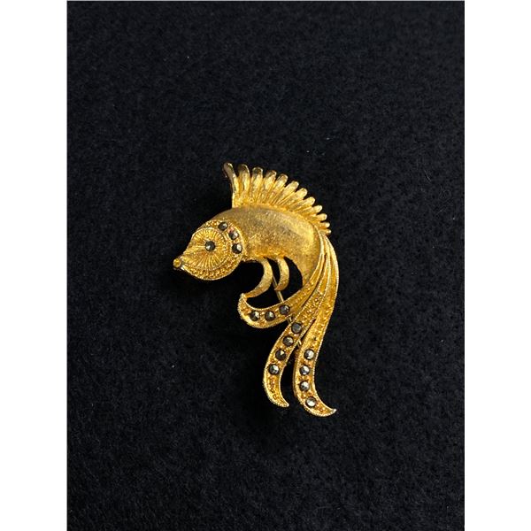 Very Nice Siameses Fighting Fish Brooch 1960s Set with Marcasite