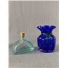 Image 3 : 3 Decorative Glass Art-  Green & White Overlay Vase, Cobalt Blown Art Glass & Painted Glass Vase + I