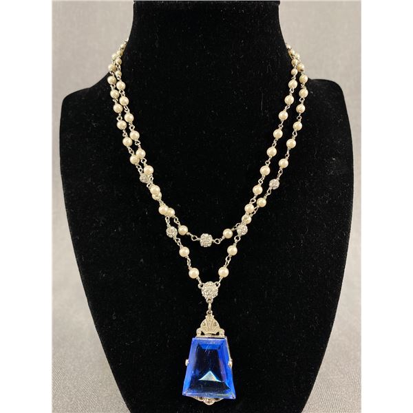 Beautiful Art Deco Pendant on Double Pearl Chain